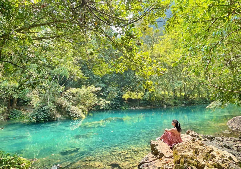 lenin spring in cao bang vietnam